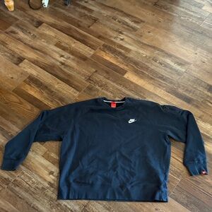 Nike Men's Black Crewneck